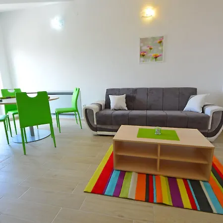 Apartment Iva-3 By Interhome