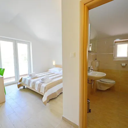 Iva-3 By Interhome Soline (Krk)