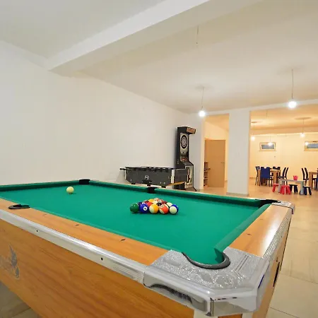 Apartment Iva-3 By Interhome